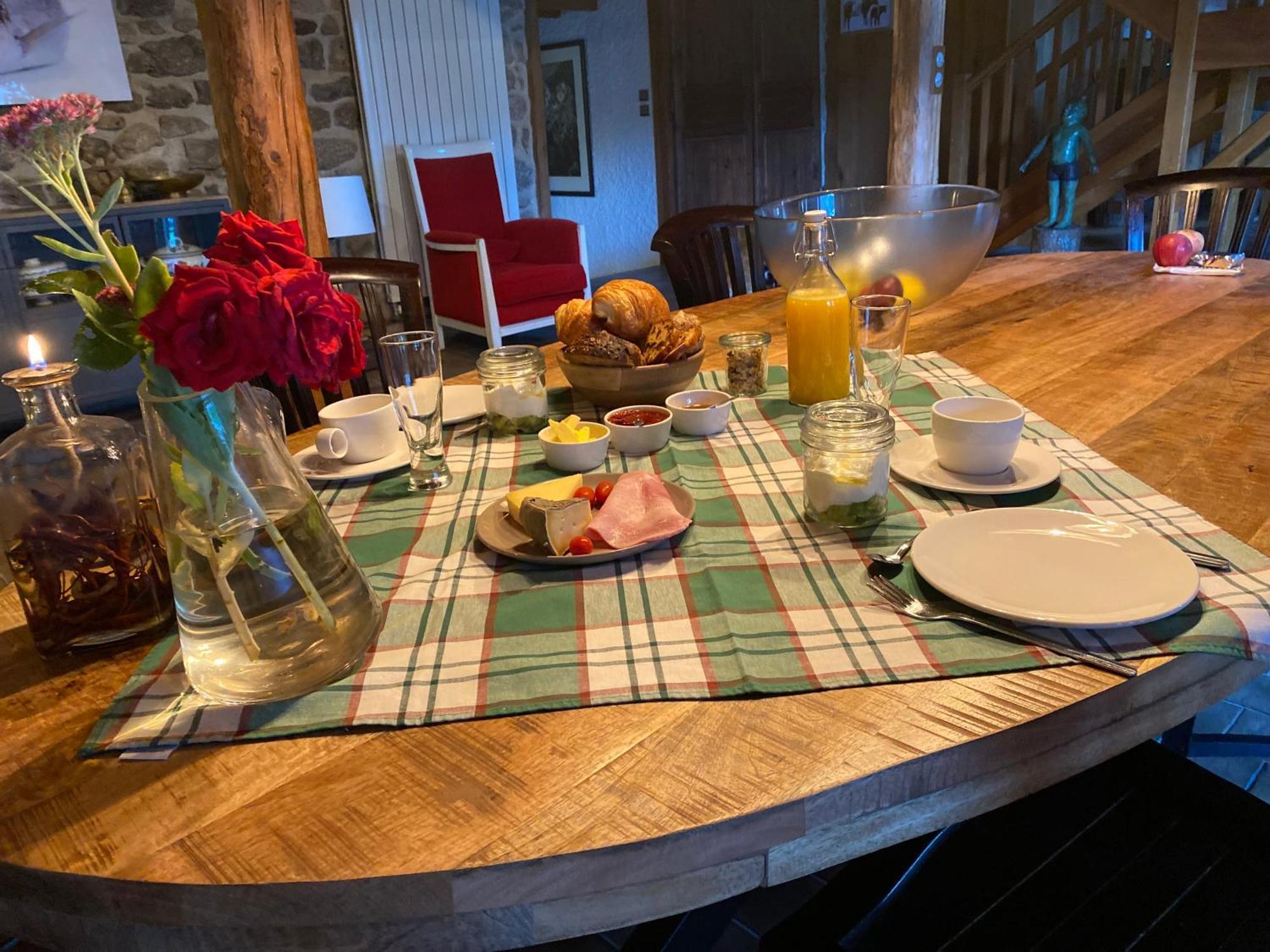 La Vaisse Bed and Breakfast Ambert Εξωτερικό φωτογραφία